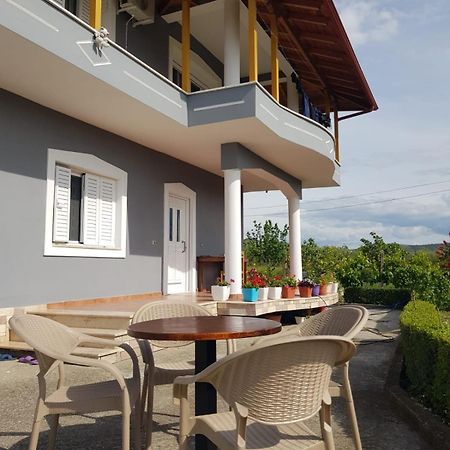 Rent Rooms Sakolli Μπεράτ Εξωτερικό φωτογραφία