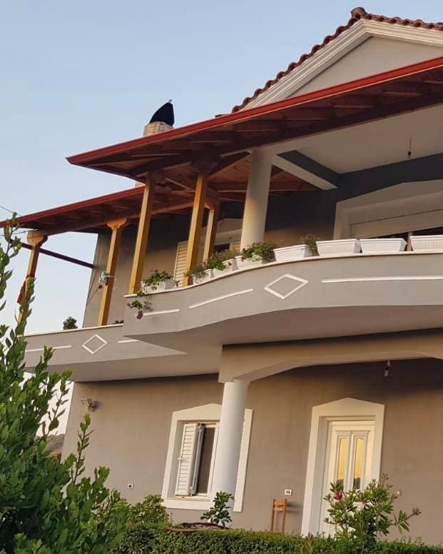 Rent Rooms Sakolli Μπεράτ Εξωτερικό φωτογραφία