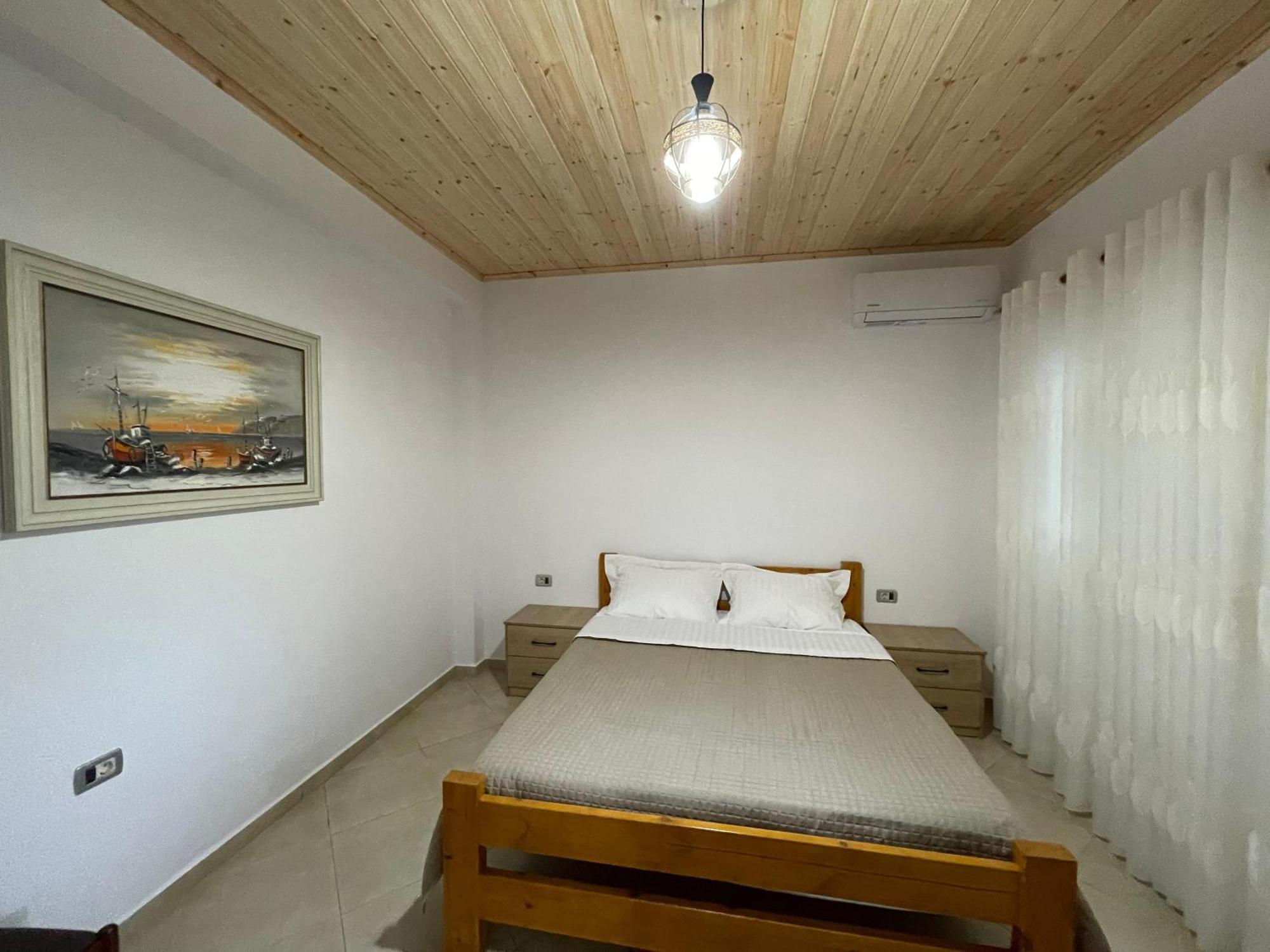 Rent Rooms Sakolli Μπεράτ Εξωτερικό φωτογραφία