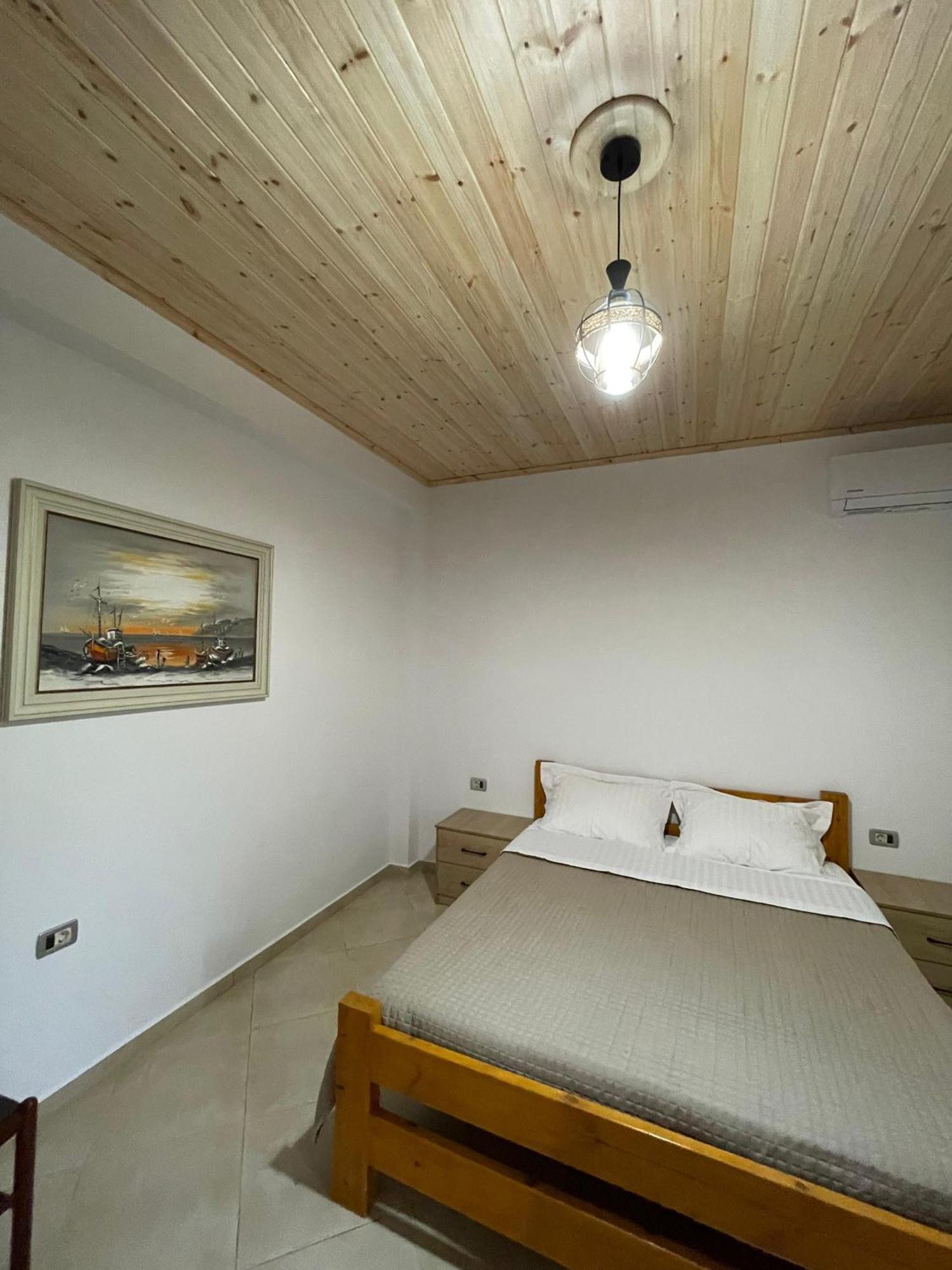 Rent Rooms Sakolli Μπεράτ Εξωτερικό φωτογραφία